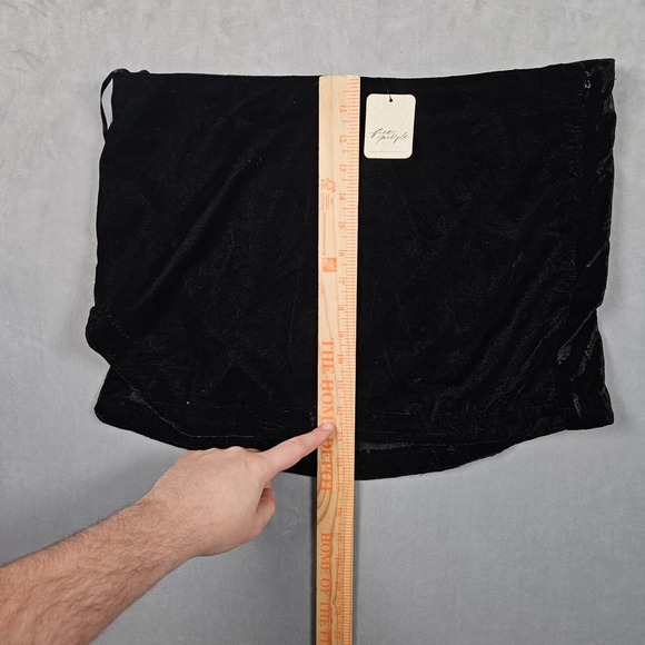 NEW Free People Annalise Velvet Mini Skirt Womens 12 Black Zip Closure Unlined - Picture 5 of 10